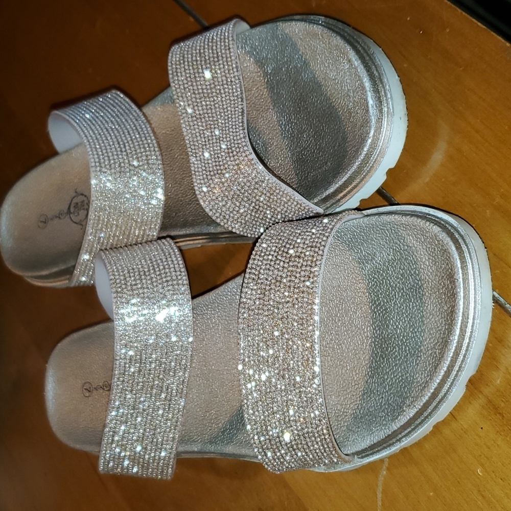 women's sandals size 7